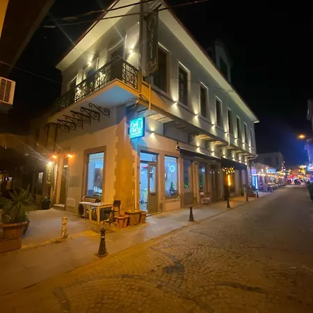Oezel Hotel